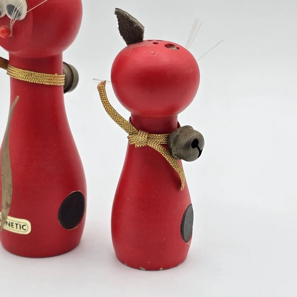 Wooden Red Cat Magnetic Salt & Pepper Shakers Kittens Leather Ears Kitschy Japan